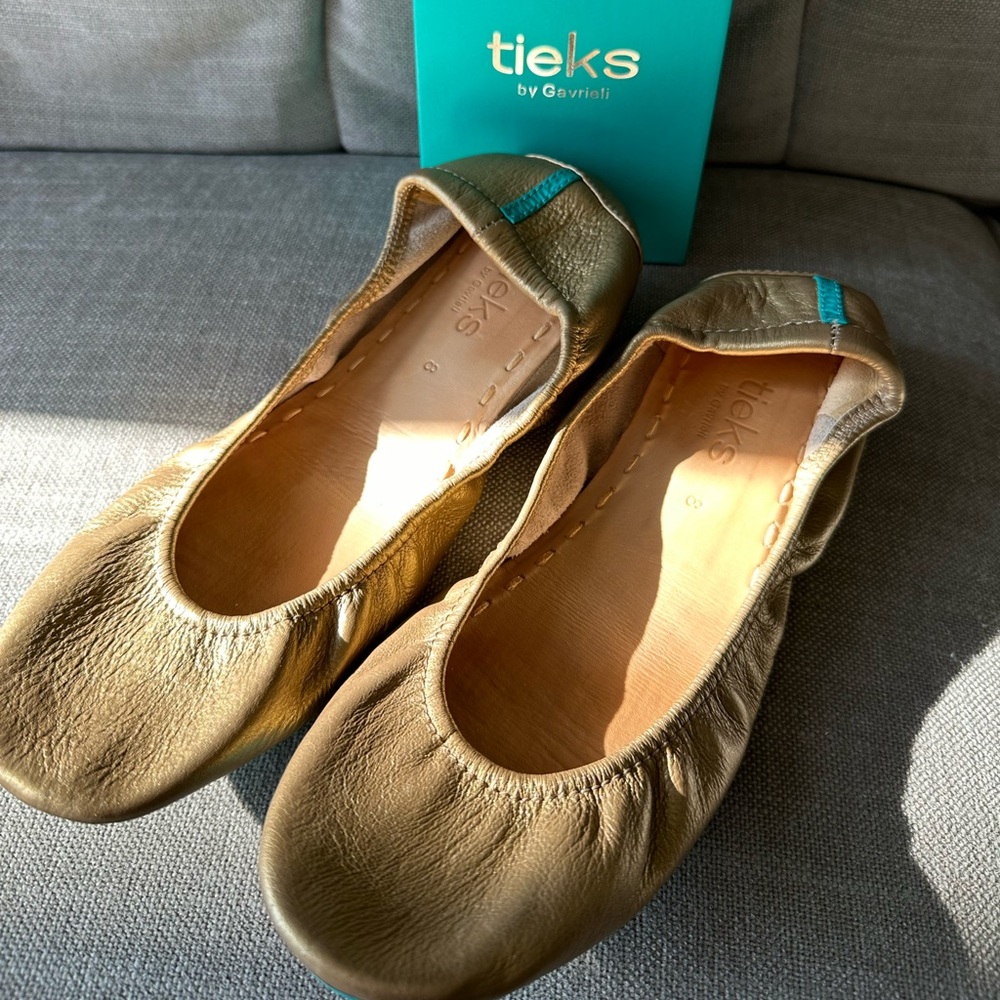 Tieks Metallic Gold Ballet Flats Size 8!